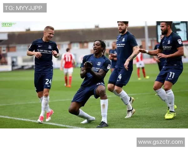 球星心声:那些足球鞋背后的情怀与岁月沉淀 球星心声:那些足球鞋背后的情怀与岁月沉淀