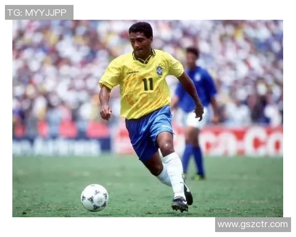 盘点世界足坛五大传奇球星的辉煌历程与成就 盘点世界足坛五大传奇球星的辉煌历程与成就