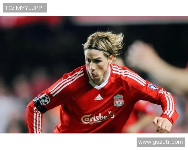 足球球星独特发带造型解析 他们背后的故事与个性展示 足球球星独特发带造型解析 他们背后的故事与个性展示