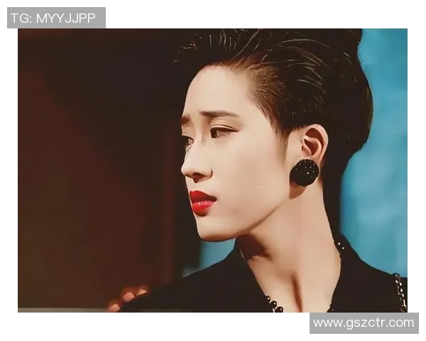 时尚潮流:足球球星同款短发女明星造型大集合 时尚潮流:足球球星同款短发女明星造型大集合